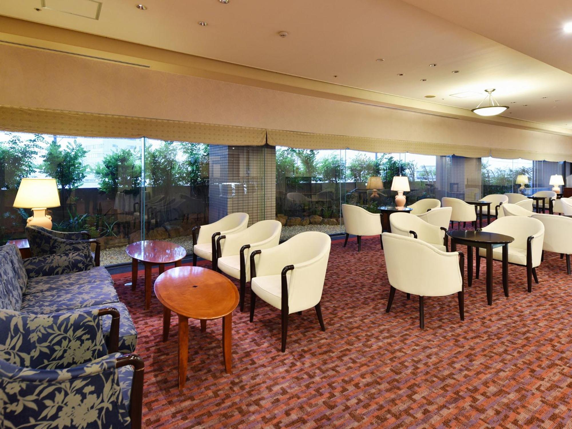 Hotel Crown Palais Chiryu Esterno foto