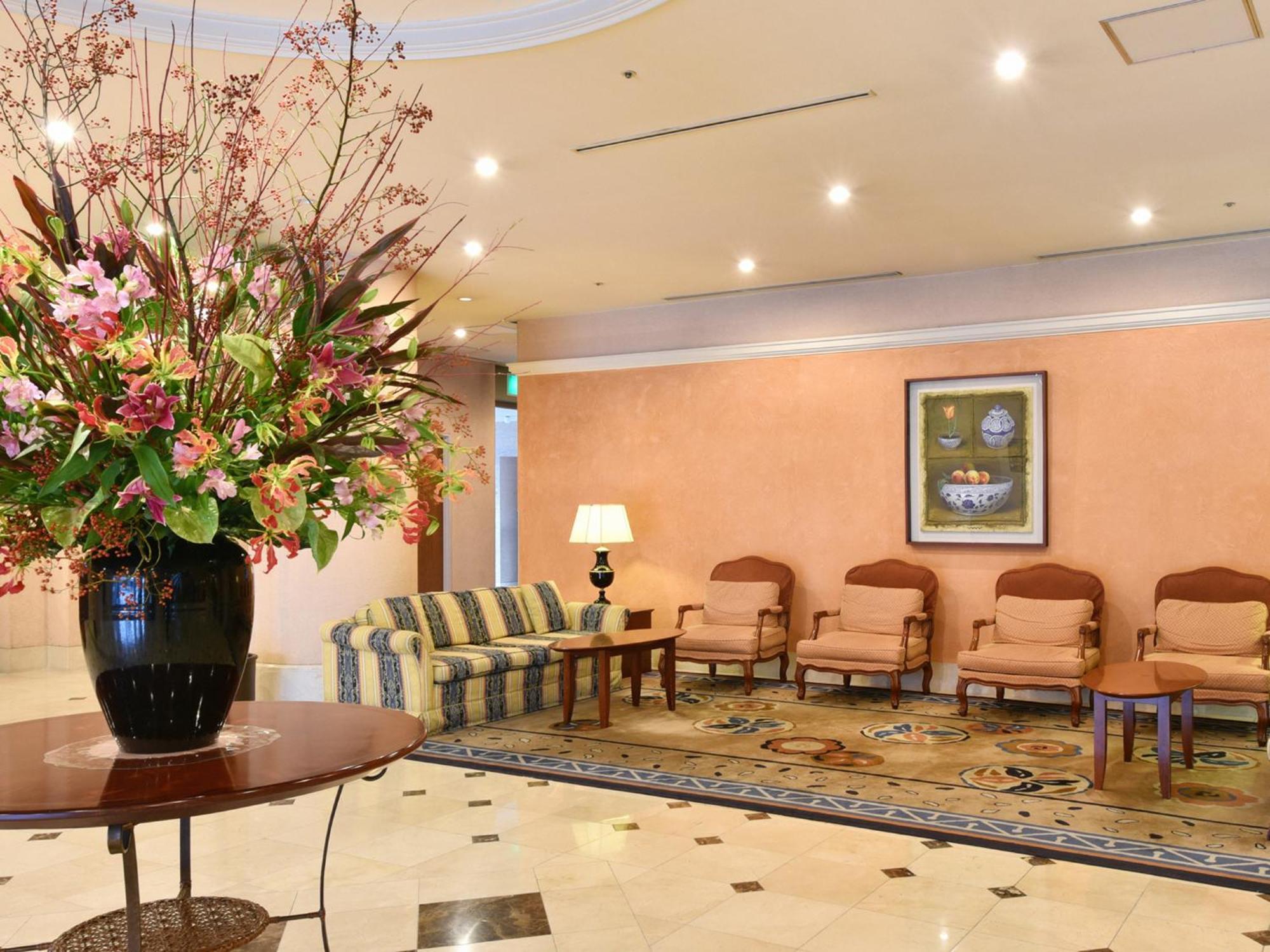 Hotel Crown Palais Chiryu Esterno foto