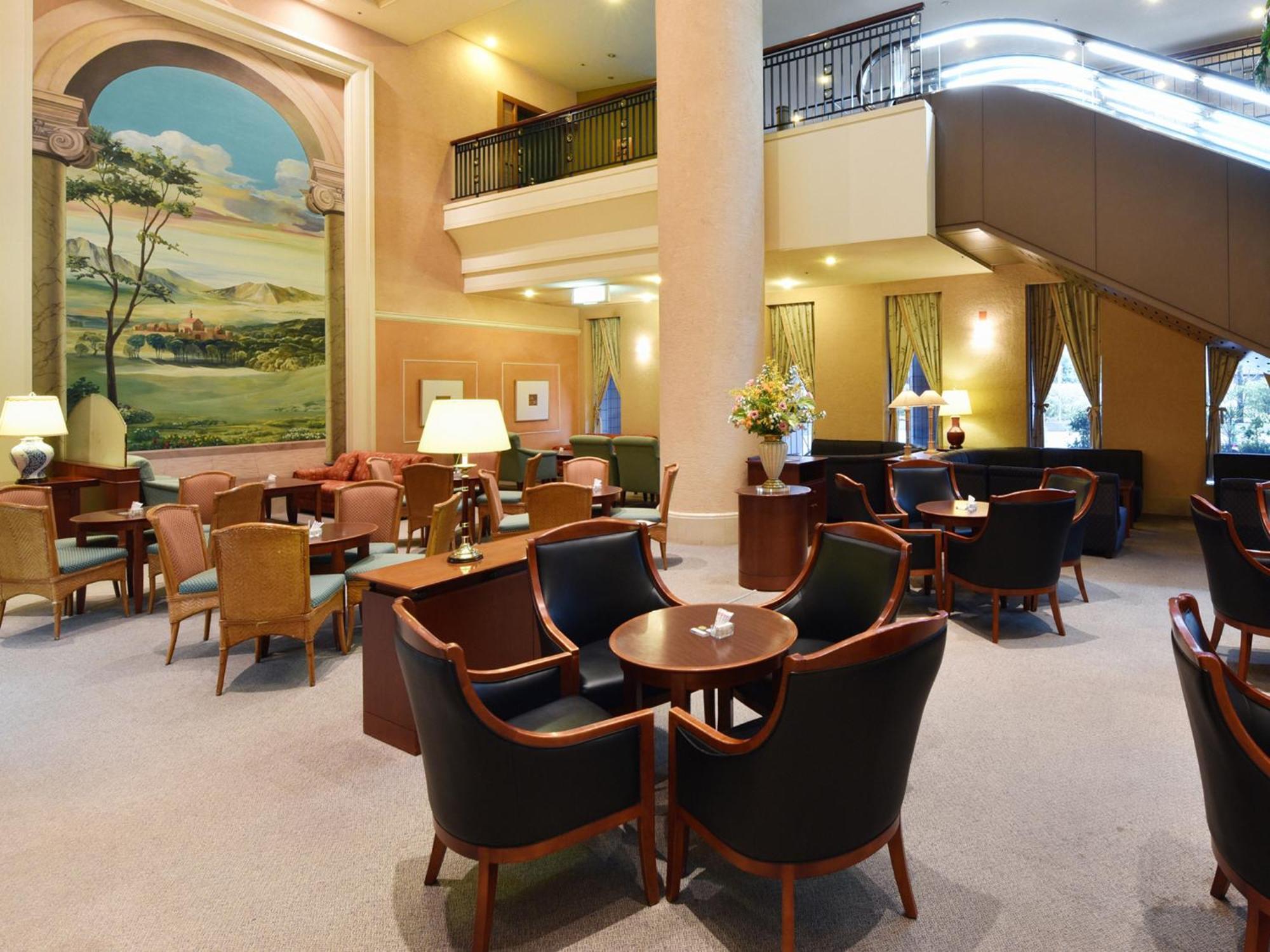 Hotel Crown Palais Chiryu Esterno foto